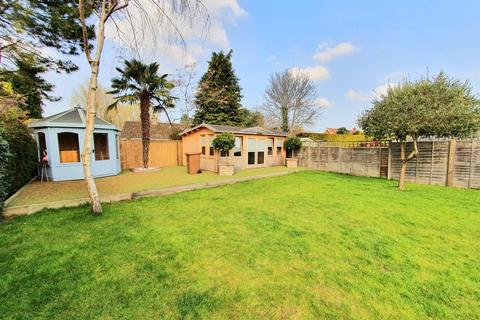 7 Home Close, Wootton, Abingdon, OX13 6DB