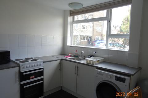 36 Penrhyn Gardens, Kingston Upon Thames, KT1 2EG