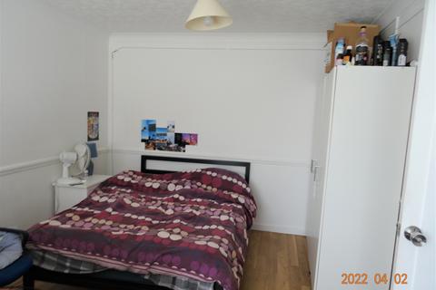 36 Penrhyn Gardens, Kingston Upon Thames, KT1 2EG