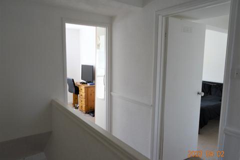 36 Penrhyn Gardens, Kingston Upon Thames, KT1 2EG