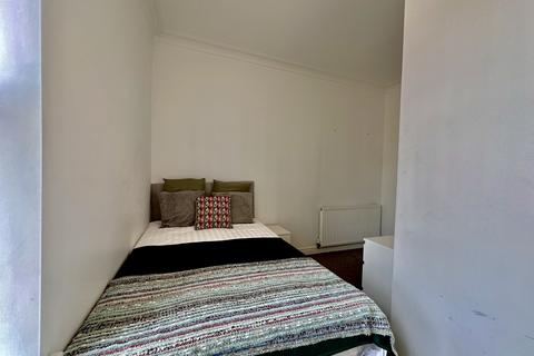 undefined, Florence avenue , Doncaster , DN4