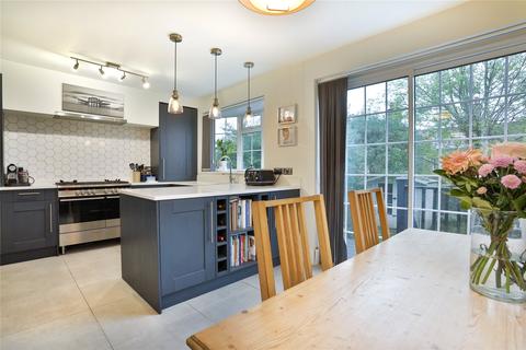 4 bedroom semi-detached house for sale - Reigate Road, Brighton, East Sussex, BN1