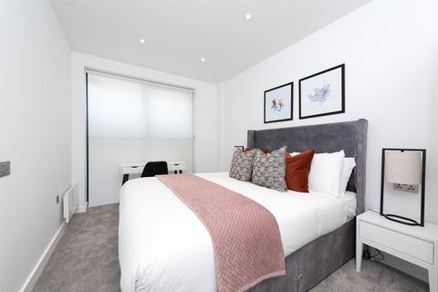 1 bedroom flat for sale - 207-215 London Road, Camberley, Surrey, GU15