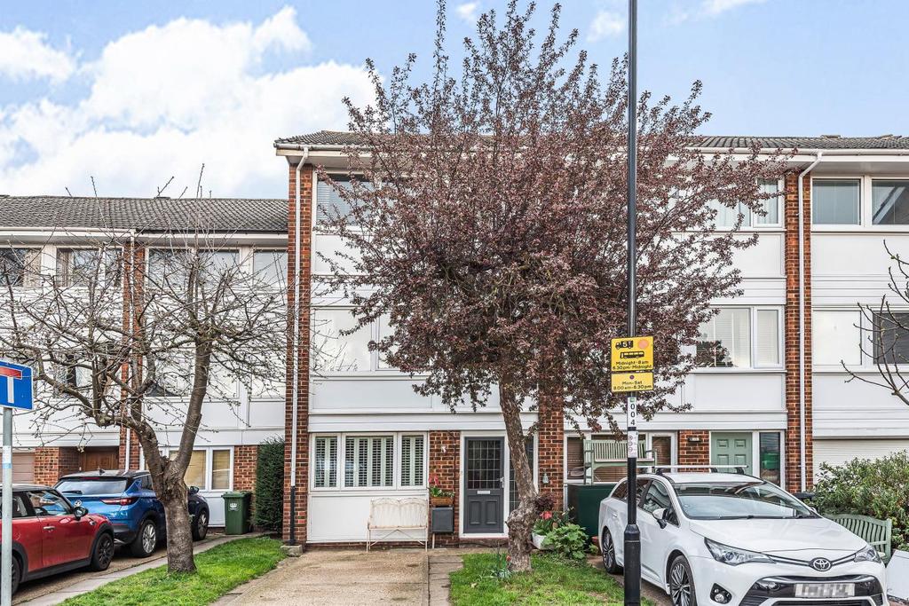 Heathlee Road, Blackheath 4 bed terraced house £775,000