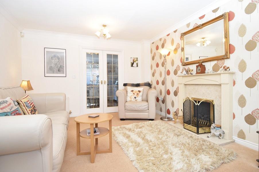 Richardson Way, Rugeley 4 bed detached house £340,000