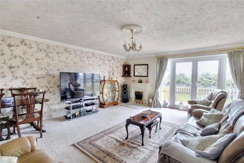 4 bedroom bungalow for sale - Bramble Avenue, Hellesdon, Norwich, Norfolk, NR6