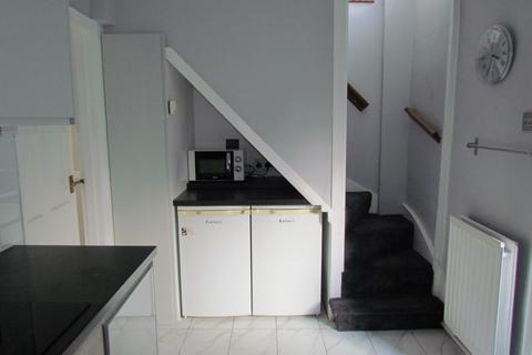 60 Mill Lane, Cheshunt, Waltham Cross, EN8 0JH