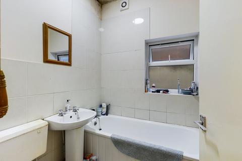 2 bedroom apartment for sale - Montgomerie Road, Southsea, Hampshire, PO5