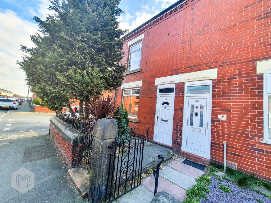 Moss Lane, Wardley, Swinton, Manchester, M27 2 bed terraced house £