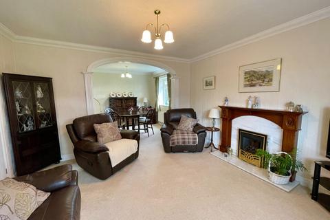 32 Captain Lees Gardens, Westhoughton, Bolton, BL5 3YF