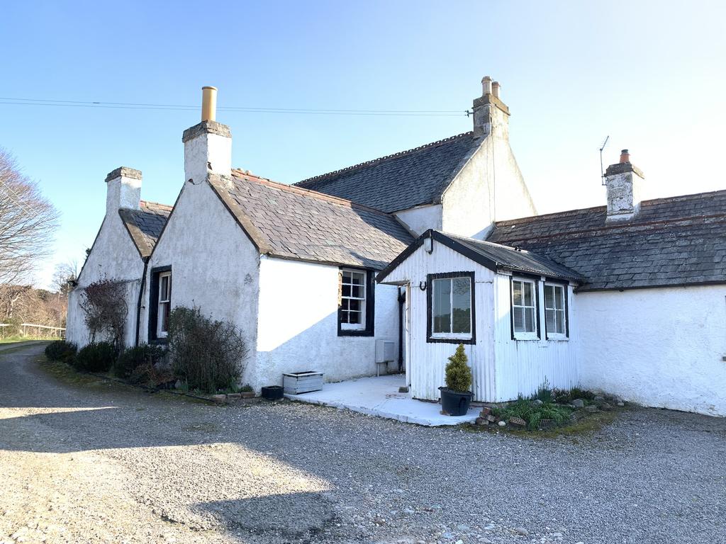 St. Leonards Road, Forres IV36 3 bed detached house £250,000