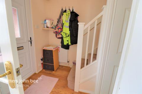 2 bedroom townhouse for sale - Harrier Close, Stoke-On-Trent