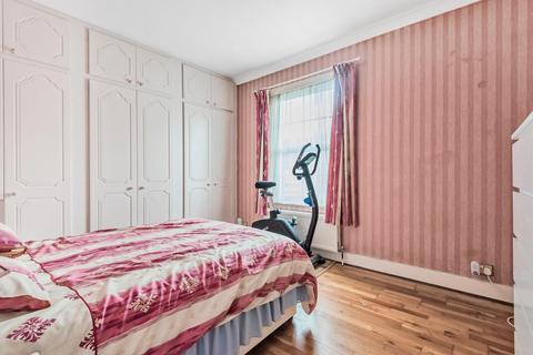 47 White Horse Hill, Chislehurst, BR7 6DG