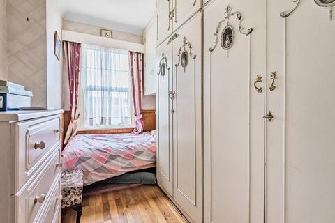 47 White Horse Hill, Chislehurst, BR7 6DG