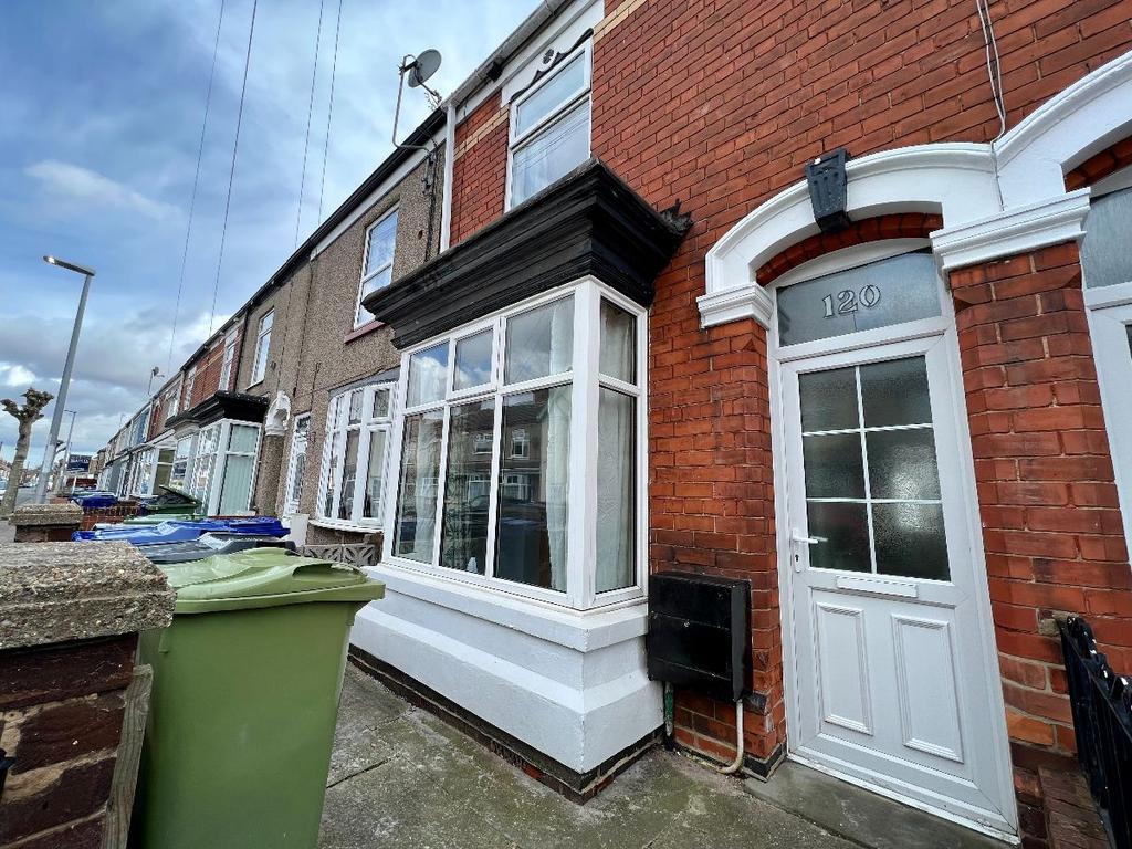 Fairmont Road, Grimsby 2 bed terraced house £550 pcm (£127 pw)