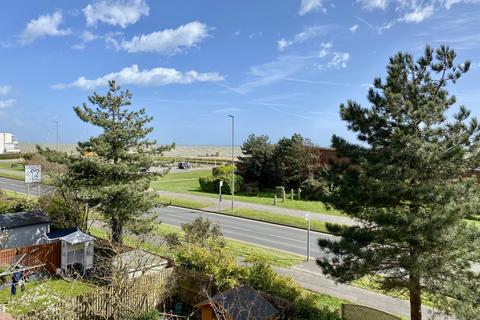4 Cabot Close, Eastbourne, BN23 6RT
