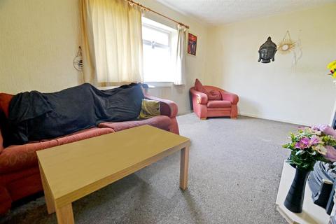 2 bedroom end of terrace house for sale - Gatehouse Avenue, Bristol, BS13 9AD