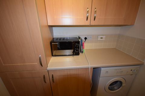 undefined, Grosvenor Gardens, Wrexham, LL11