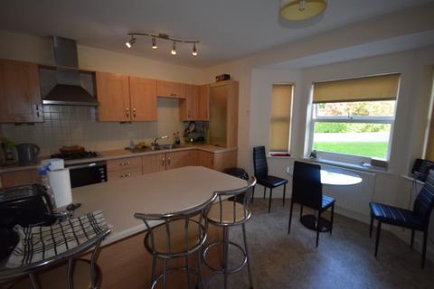 undefined, Grosvenor Gardens, Wrexham, LL11