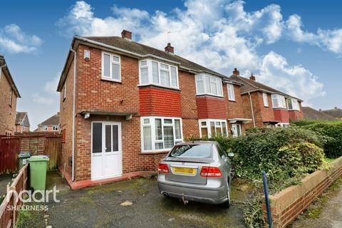 3 bedroom semi-detached house for sale - St Agnes Gardens, Sheerness