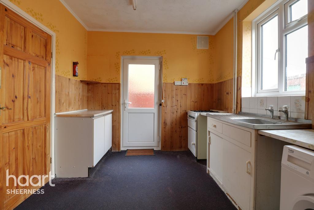 St Agnes Gardens, Sheerness 3 bed semidetached house for sale £250,000