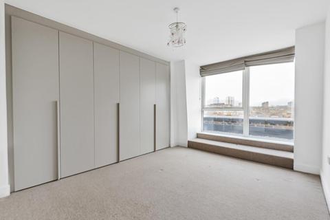 3 bedroom flat for sale - Gideon Road, Battersea