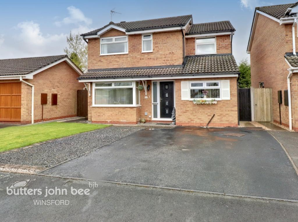 Eden Avenue, Winsford 5 bed detached house £300,000