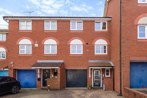 3 bedroom terraced house for sale - Captains Place, Southampton, Hampshire, SO14
