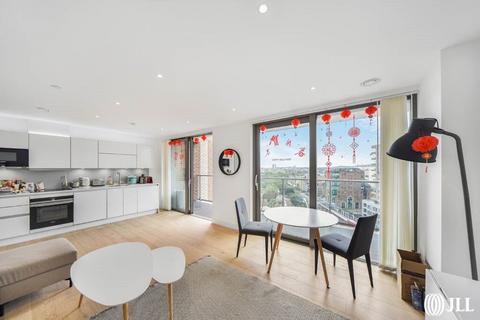 2 bedroom flat for sale, Heritage Tower, London E14