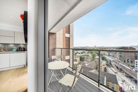 2 bedroom flat for sale, Heritage Tower, London E14