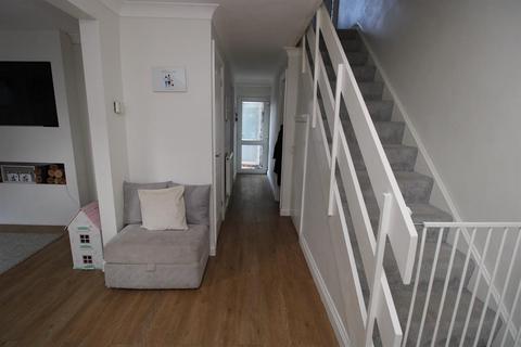 3 bedroom terraced house for sale - Ashwell Close, Stockwood, Bristol, BS14 8LG