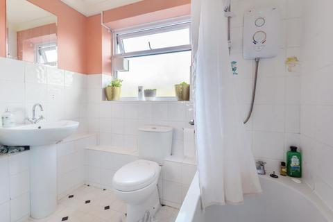 72 Borodin Close, Brighton Hill, Basingstoke, RG22 4EW