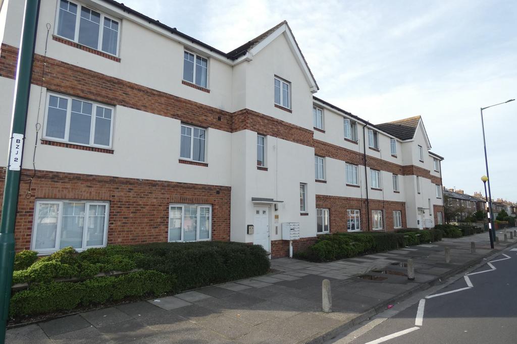 Broadway West, Redcar, North... 1 bed flat £27,000