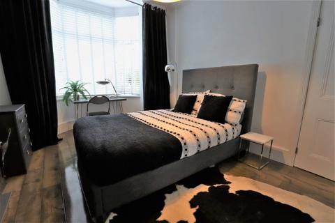 undefined, Sneyd Terrace, Newcastle-under-Lyme, ST5
