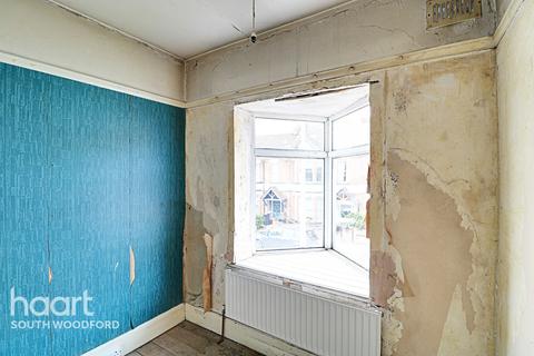 11 Alexandra Road, London, E18 1PZ
