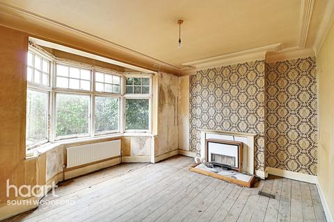 11 Alexandra Road, London, E18 1PZ