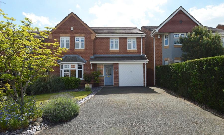 Chester Road, Rugeley 4 bed detached house £365,000