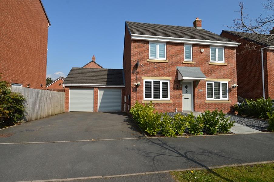 Priory Avenue, Hawksyard, Rugeley 4 bed detached house £365,000