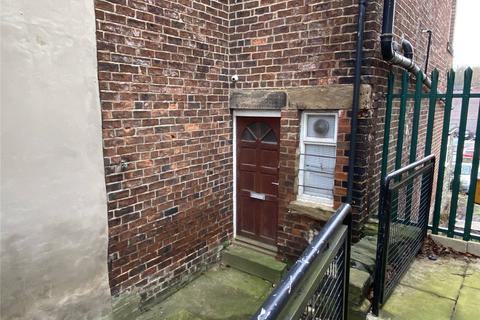 18 Bayldons Place, Batley, WF17 5EA