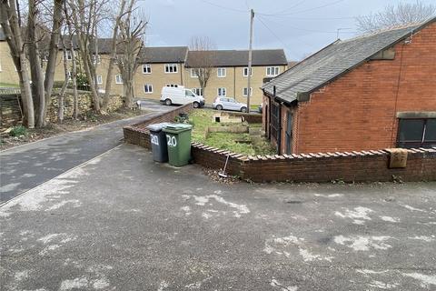 18 Bayldons Place, Batley, WF17 5EA