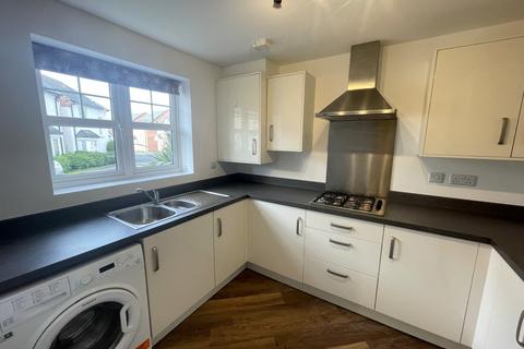3 bedroom semi-detached house to rent - Richardson Way, Derby, Derby, DE22