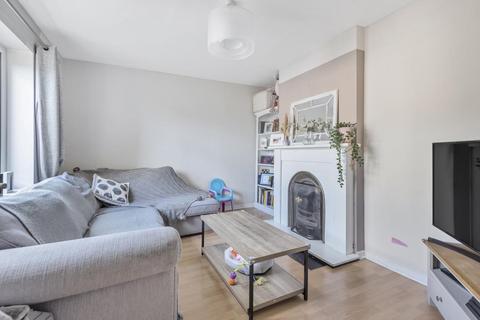 11 Chapel Close, Leafield, Witney, OX29 9NS