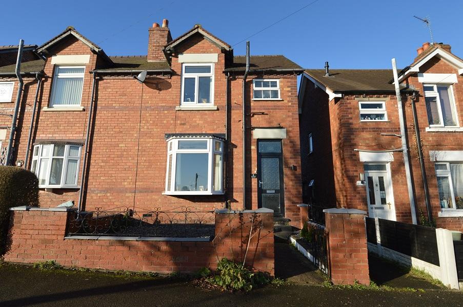 Park View Terrace, Rugeley 3 bed semidetached house £160,000