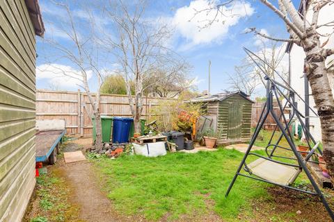 2 bedroom end of terrace house for sale - Oxford OX4 4BX