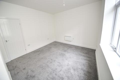2 bedroom flat to rent - 4 Silver Street , Hull , HU1