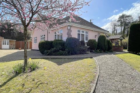 Salmons Leap Beccles Road, Barnby, Beccles, NR34 7QW