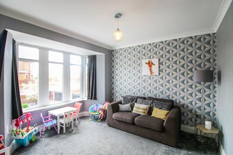 94 Knowle Avenue, Blackpool, FY2 9UU