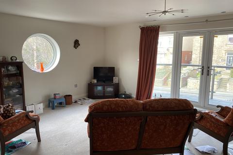 2 bedroom apartment for sale - Somersbury Court, Somerset Road, Almondbury, West Yorkshire, HD5