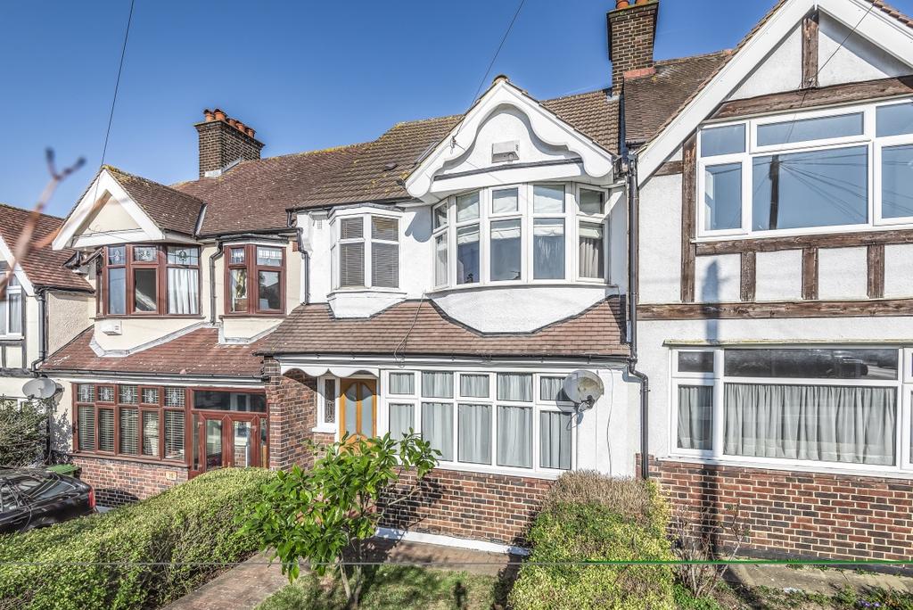 Beck Way Beckenham BR3 4 bed house £2,200 pcm (£508 pw)