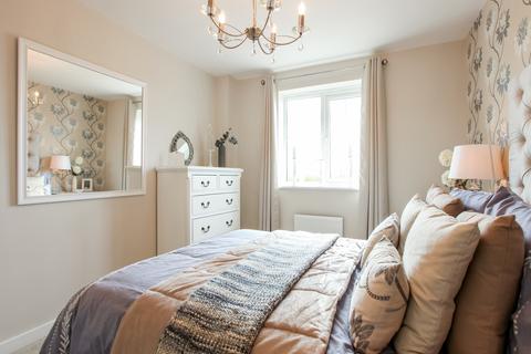 4 bedroom semi-detached house for sale - Plot 346, The Leicester at Hampton Gardens, Hartland Avenue, London Road	 PE7